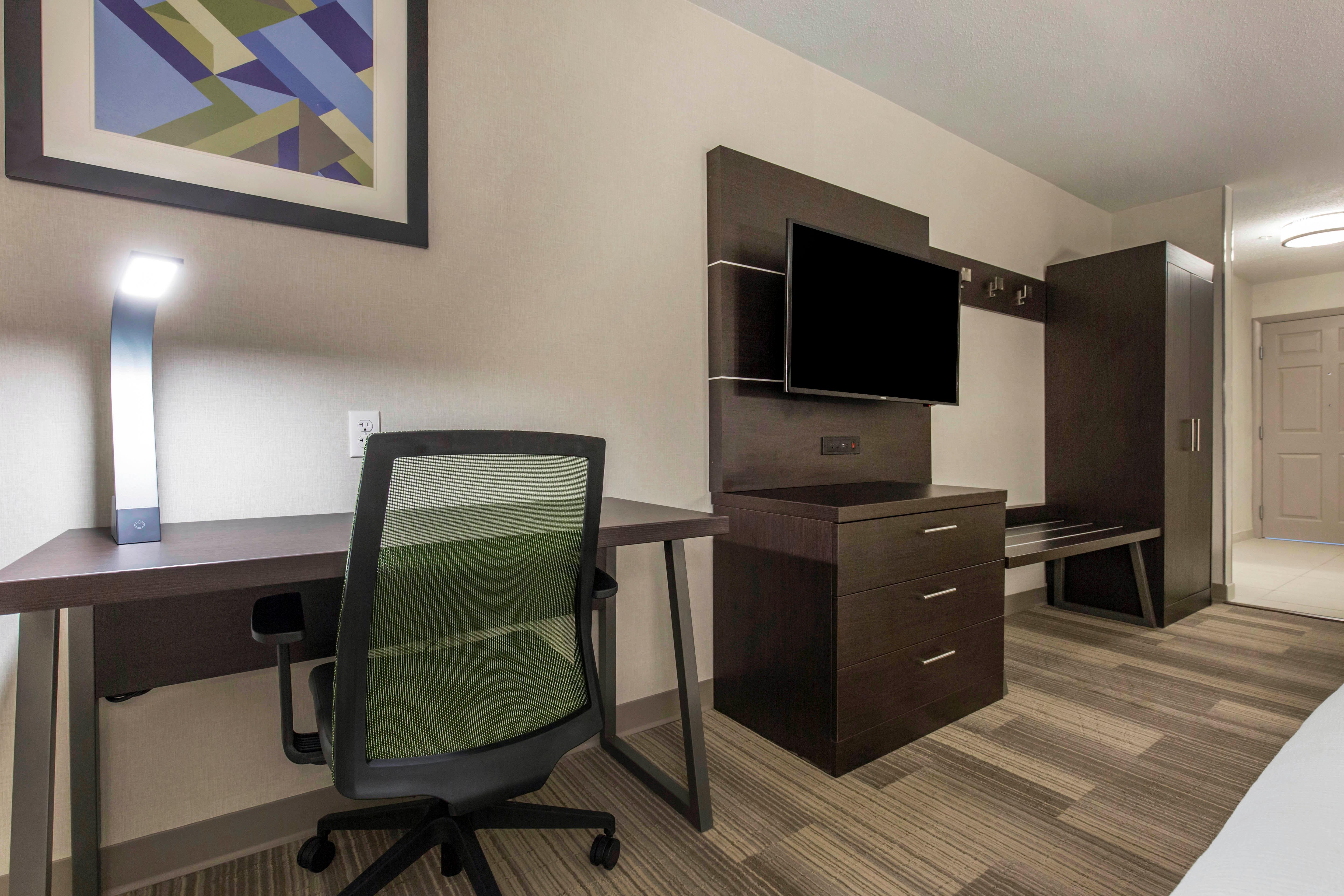 Holiday Inn Express And Suites Chicago West - St Charles By Ihg Saint Charles Exterior foto